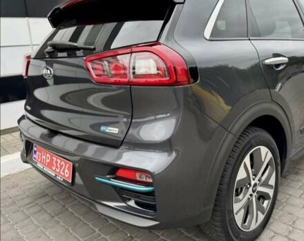 Серый Киа Niro, объемом двигателя 0 л и пробегом 147 тыс. км за 18800 $, фото 10 на Automoto.ua