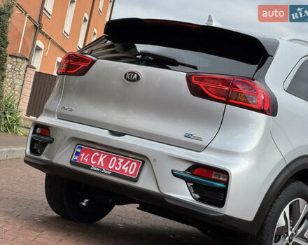 Серый Киа Niro, объемом двигателя 0 л и пробегом 118 тыс. км за 19350 $, фото 53 на Automoto.ua