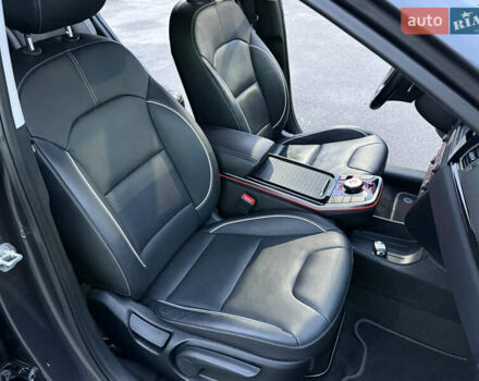 Серый Киа Niro, объемом двигателя 0 л и пробегом 165 тыс. км за 18000 $, фото 81 на Automoto.ua