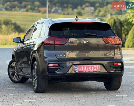 Серый Киа Niro, объемом двигателя 0 л и пробегом 145 тыс. км за 18800 $, фото 48 на Automoto.ua