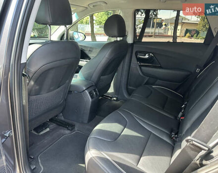 Серый Киа Niro, объемом двигателя 0 л и пробегом 143 тыс. км за 17900 $, фото 33 на Automoto.ua