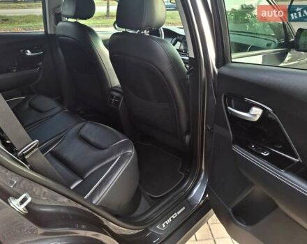 Сірий Кіа Niro, об'ємом двигуна 0 л та пробігом 126 тис. км за 20900 $, фото 33 на Automoto.ua