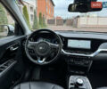 Серый Киа Niro, объемом двигателя 0 л и пробегом 118 тыс. км за 19350 $, фото 80 на Automoto.ua