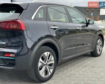 Серый Киа Niro, объемом двигателя 0 л и пробегом 128 тыс. км за 19400 $, фото 28 на Automoto.ua