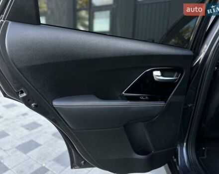 Киа Niro 2020 в Ивано-Франковске на Automoto.ua Серый Киа Niro, объемом двигателя 0 л и пробегом 88 тыс. км за 18500 $, фото 34 на Automoto.ua
