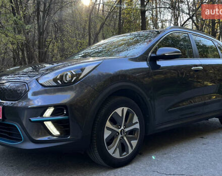 Сірий Кіа Niro, об'ємом двигуна 0 л та пробігом 114 тис. км за 19400 $, фото 2 на Automoto.ua