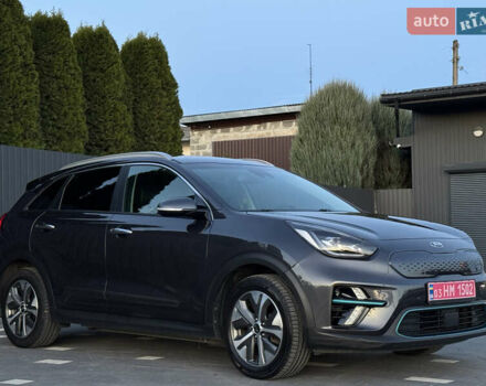 Серый Киа Niro, объемом двигателя 0 л и пробегом 112 тыс. км за 20300 $, фото 8 на Automoto.ua
