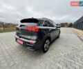 Серый Киа Niro, объемом двигателя 0 л и пробегом 109 тыс. км за 20500 $, фото 5 на Automoto.ua