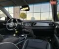 Серый Киа Niro, объемом двигателя 0 л и пробегом 74 тыс. км за 18200 $, фото 42 на Automoto.ua