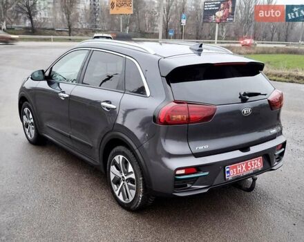Серый Киа Niro, объемом двигателя 0 л и пробегом 150 тыс. км за 19300 $, фото 11 на Automoto.ua