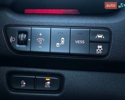 Сірий Кіа Niro, об'ємом двигуна 0 л та пробігом 58 тис. км за 23400 $, фото 42 на Automoto.ua