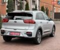 Сірий Кіа Niro, об'ємом двигуна 0 л та пробігом 118 тис. км за 19300 $, фото 52 на Automoto.ua