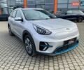 Серый Киа Niro, объемом двигателя 0 л и пробегом 82 тыс. км за 19600 $, фото 1 на Automoto.ua