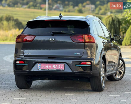 Серый Киа Niro, объемом двигателя 0 л и пробегом 145 тыс. км за 18800 $, фото 37 на Automoto.ua