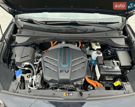 Серый Киа Niro, объемом двигателя 0 л и пробегом 128 тыс. км за 19400 $, фото 68 на Automoto.ua