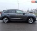 Серый Киа Niro, объемом двигателя 0 л и пробегом 150 тыс. км за 19300 $, фото 6 на Automoto.ua