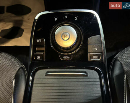 Серый Киа Niro, объемом двигателя 0 л и пробегом 116 тыс. км за 17999 $, фото 20 на Automoto.ua