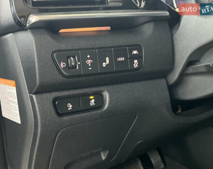 Серый Киа Niro, объемом двигателя 0 л и пробегом 127 тыс. км за 19750 $, фото 38 на Automoto.ua