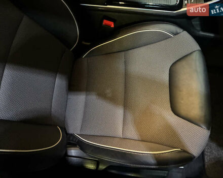 Серый Киа Niro, объемом двигателя 0 л и пробегом 116 тыс. км за 17999 $, фото 17 на Automoto.ua