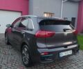 Серый Киа Niro, объемом двигателя 0 л и пробегом 113 тыс. км за 21200 $, фото 3 на Automoto.ua