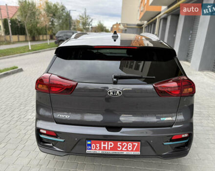 Кіа Niro 2020 у Вінниці на Automoto.ua Сірий Кіа Niro, об'ємом двигуна 0 л та пробігом 157 тис. км за 19500 $, фото 11 на Automoto.ua