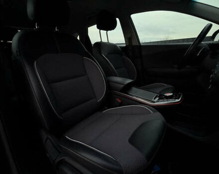 Серый Киа Niro, объемом двигателя 0 л и пробегом 164 тыс. км за 17550 $, фото 44 на Automoto.ua