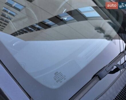 Серый Киа Niro, объемом двигателя 0 л и пробегом 144 тыс. км за 17250 $, фото 17 на Automoto.ua