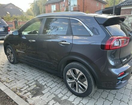 Кіа Niro 2020 у Хмельницькому на Automoto.ua Сірий Кіа Niro, об'ємом двигуна 0 л та пробігом 124 тис. км за 18390 $, фото 2 на Automoto.ua