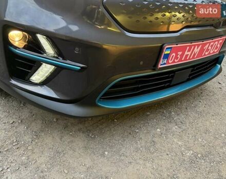 Киа Niro 2020 в Львове на Automoto.ua Серый Киа Niro, объемом двигателя 0 л и пробегом 136 тыс. км за 17950 $, фото 10 на Automoto.ua