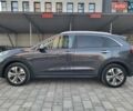 Сірий Кіа Niro, об'ємом двигуна 0 л та пробігом 117 тис. км за 19999 $, фото 5 на Automoto.ua