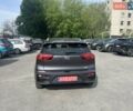 Кіа Niro 2020 у Житомирі на Automoto.ua Сірий Кіа Niro, об'ємом двигуна 0 л та пробігом 66 тис. км за 19500 $, фото 3 на Automoto.ua