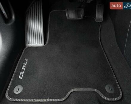Серый Киа Niro, объемом двигателя 0 л и пробегом 150 тыс. км за 18500 $, фото 41 на Automoto.ua