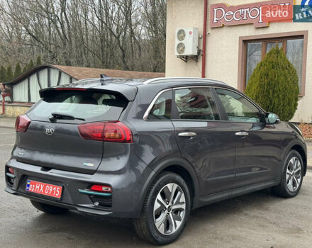 Серый Киа Niro, объемом двигателя 0 л и пробегом 158 тыс. км за 17750 $, фото 21 на Automoto.ua