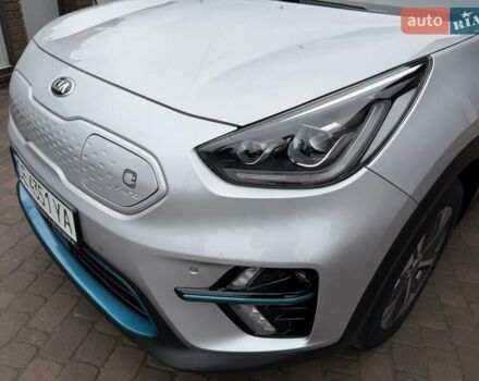 Сірий Кіа Niro, об'ємом двигуна 0 л та пробігом 71 тис. км за 21999 $, фото 23 на Automoto.ua