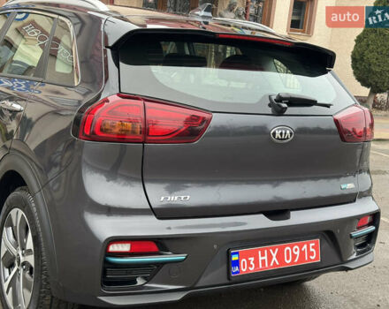 Серый Киа Niro, объемом двигателя 0 л и пробегом 158 тыс. км за 17750 $, фото 24 на Automoto.ua