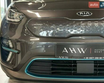 Сірий Кіа Niro, об'ємом двигуна 0 л та пробігом 155 тис. км за 18800 $, фото 2 на Automoto.ua