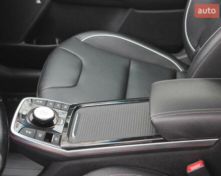 Сірий Кіа Niro, об'ємом двигуна 0 л та пробігом 74 тис. км за 19990 $, фото 23 на Automoto.ua