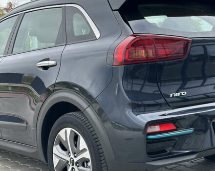 Серый Киа Niro, объемом двигателя 0 л и пробегом 128 тыс. км за 19400 $, фото 26 на Automoto.ua
