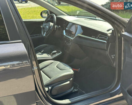 Серый Киа Niro, объемом двигателя 0 л и пробегом 143 тыс. км за 17900 $, фото 28 на Automoto.ua