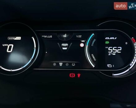 Серый Киа Niro, объемом двигателя 0 л и пробегом 97 тыс. км за 23200 $, фото 46 на Automoto.ua