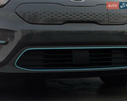 Серый Киа Niro, объемом двигателя 0 л и пробегом 164 тыс. км за 17550 $, фото 27 на Automoto.ua