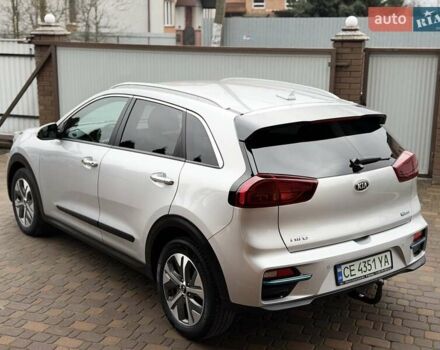 Сірий Кіа Niro, об'ємом двигуна 0 л та пробігом 71 тис. км за 21999 $, фото 18 на Automoto.ua