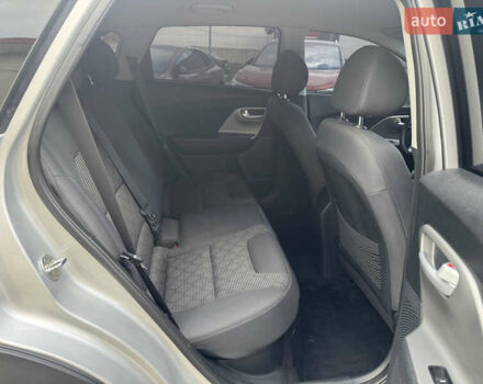 Киа Niro 2020 в Луцке на Automoto.ua Серый Киа Niro, объемом двигателя 1.58 л и пробегом 241 тыс. км за 14600 $, фото 26 на Automoto.ua