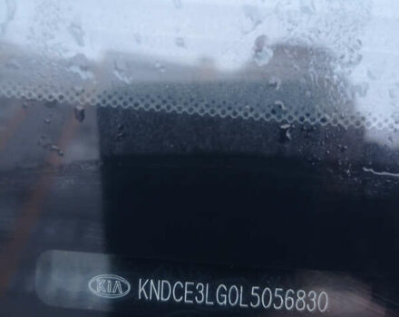 Сірий Кіа Niro, об'ємом двигуна 0 л та пробігом 87 тис. км за 18500 $, фото 31 на Automoto.ua