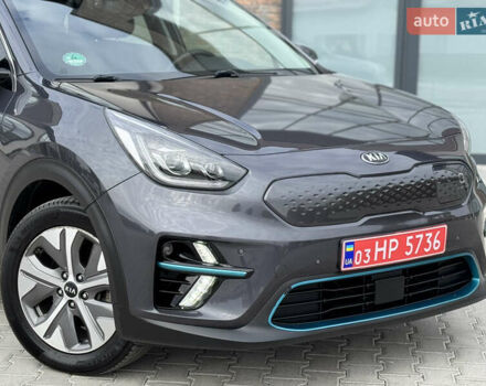 Серый Киа Niro, объемом двигателя 0 л и пробегом 139 тыс. км за 18900 $, фото 9 на Automoto.ua