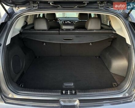 Сірий Кіа Niro, об'ємом двигуна 0 л та пробігом 135 тис. км за 17500 $, фото 66 на Automoto.ua