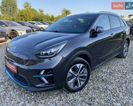 Сірий Кіа Niro, об'ємом двигуна 0 л та пробігом 88 тис. км за 22500 $, фото 11 на Automoto.ua