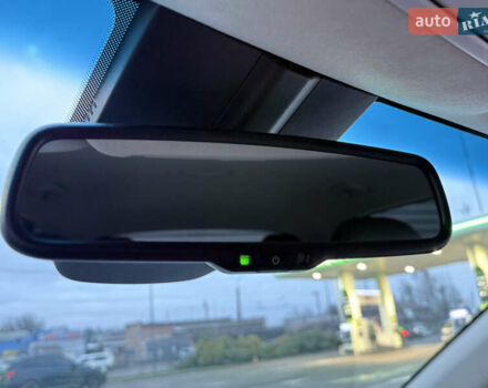 Серый Киа Niro, объемом двигателя 0 л и пробегом 165 тыс. км за 18000 $, фото 57 на Automoto.ua