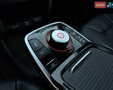 Сірий Кіа Niro, об'ємом двигуна 0 л та пробігом 118 тис. км за 20499 $, фото 58 на Automoto.ua