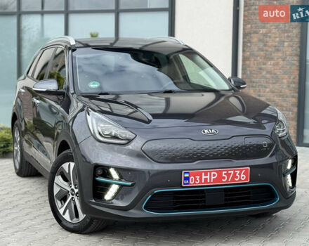 Серый Киа Niro, объемом двигателя 0 л и пробегом 139 тыс. км за 18900 $, фото 7 на Automoto.ua